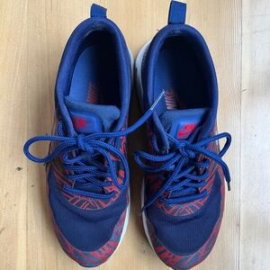 Nike Women’s Airmax Thea 6.5